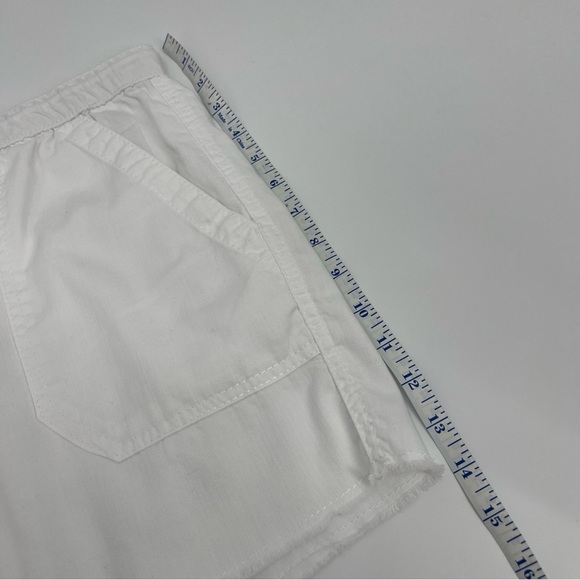White Cargo Shorts Frayed Edge Utility Coastal Chic Beachy Effortless Vacation - Picture 5 of 11